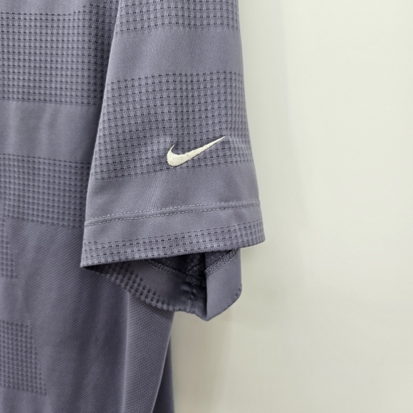 Nike Golf Tour Performance Dri Fit Blue Polo Men's Size Medium - Picture 4 of 5